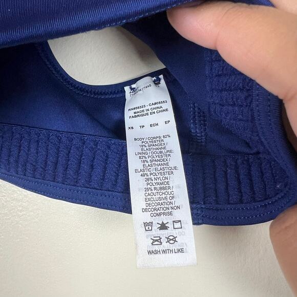 Nike Dri-Fit Women's XS Team USA Sports Bra - Picture 3 of 3